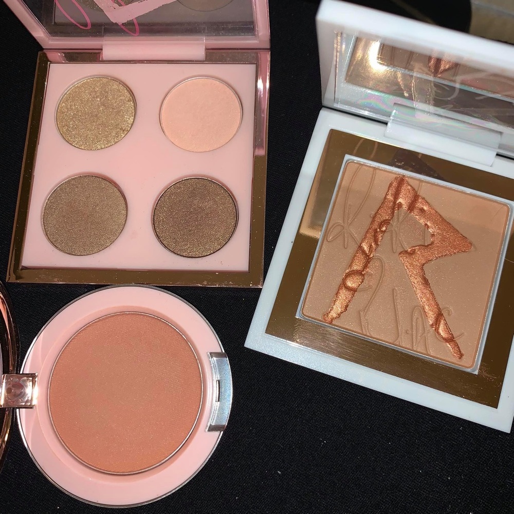 VERY RARE Limited Edition MACxRihanna